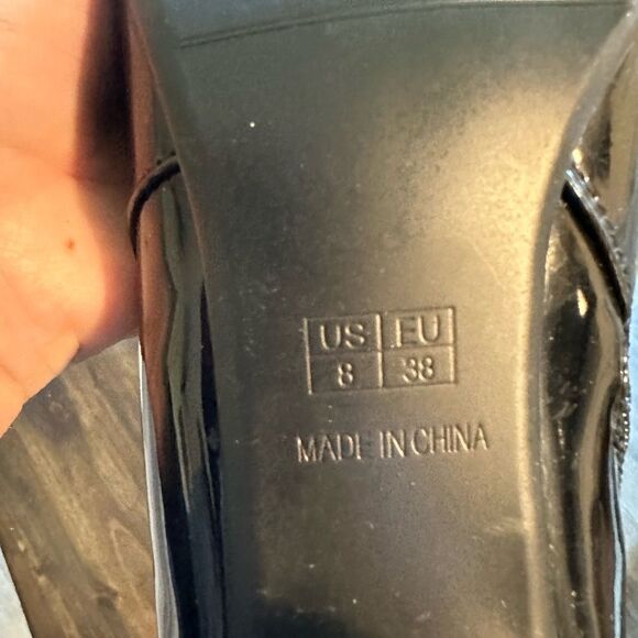 Black Patent Heeled Bootie size 8 NWOT - Picture 4 of 5